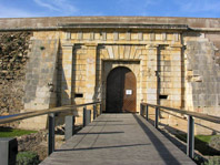 Ворота крепости Росас